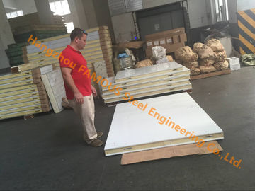 Trung Quốc Tủ lạnh phòng Panels cửa bản lề cửa Camlock PU Panels 200mm Đối với thực phẩm đông lạnh nhà cung cấp