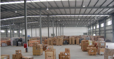 Trung Quốc Nhà xưởng công nghiệp chế tạo sẵn bằng thép công nghiệp Customized Warehouse With Sandwich Panels nhà cung cấp