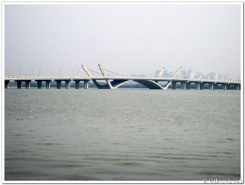 Trung Quốc Thép mạ kẽm nhúng nóng được cấu tạo sẵn Kết cấu thép tiền chế Bailey Bridge nhà cung cấp