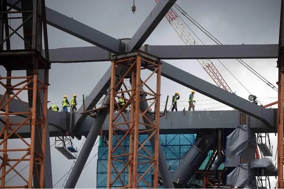 Trung Quốc Dầm xây dựng tạm thời mái thép có thể tháo rời nhà cung cấp